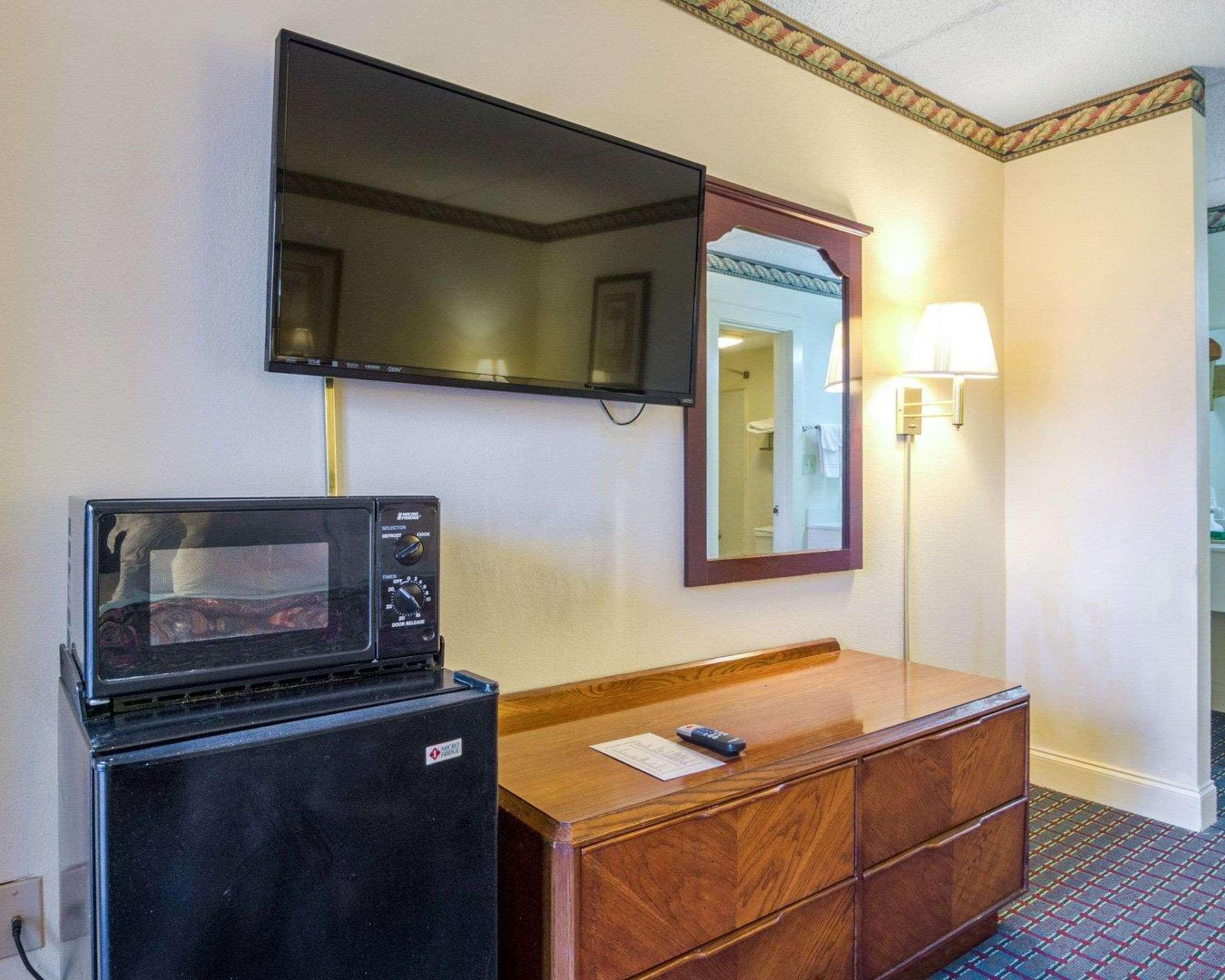 Rodeway Inn Norcross Esterno foto