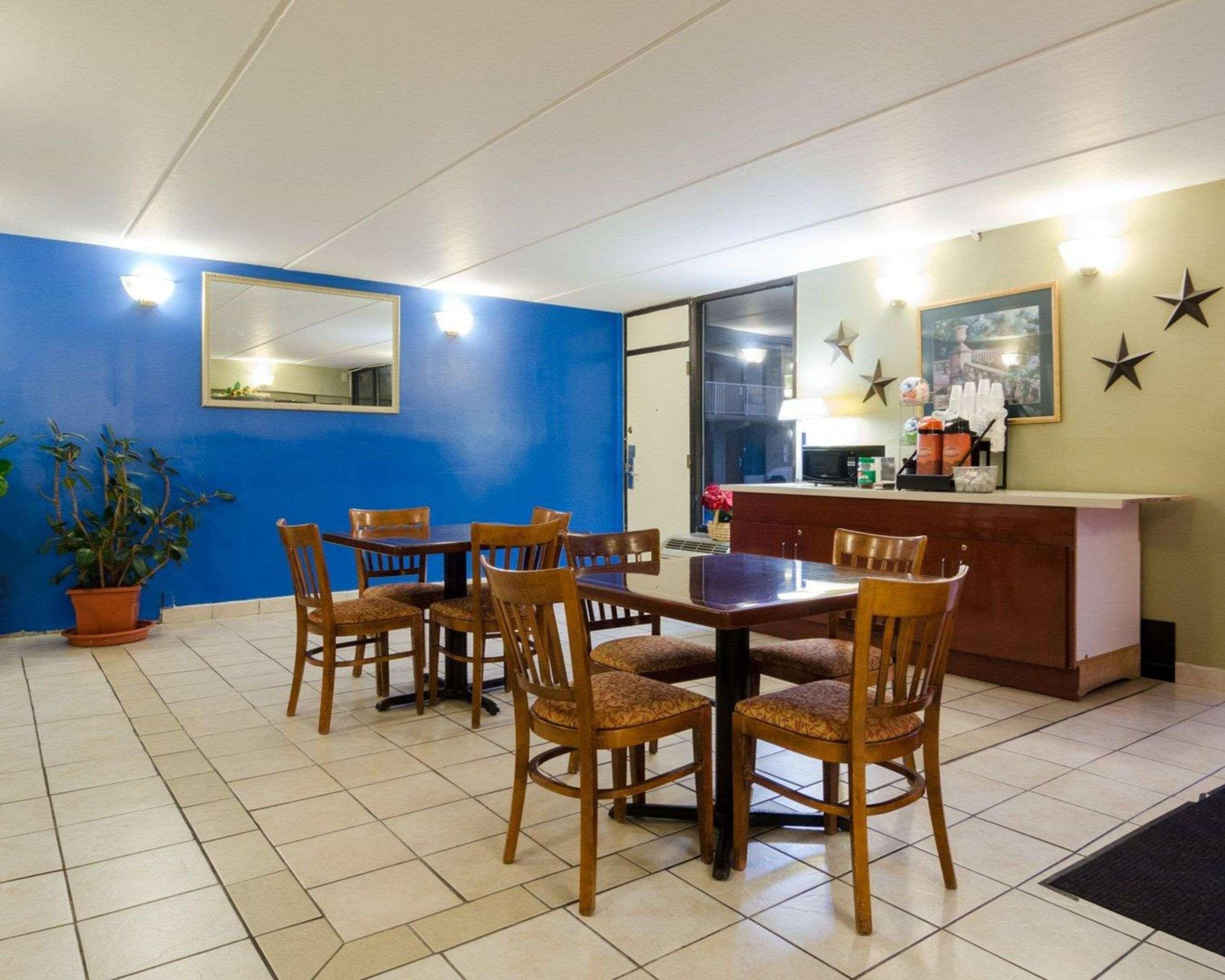 Rodeway Inn Norcross Esterno foto