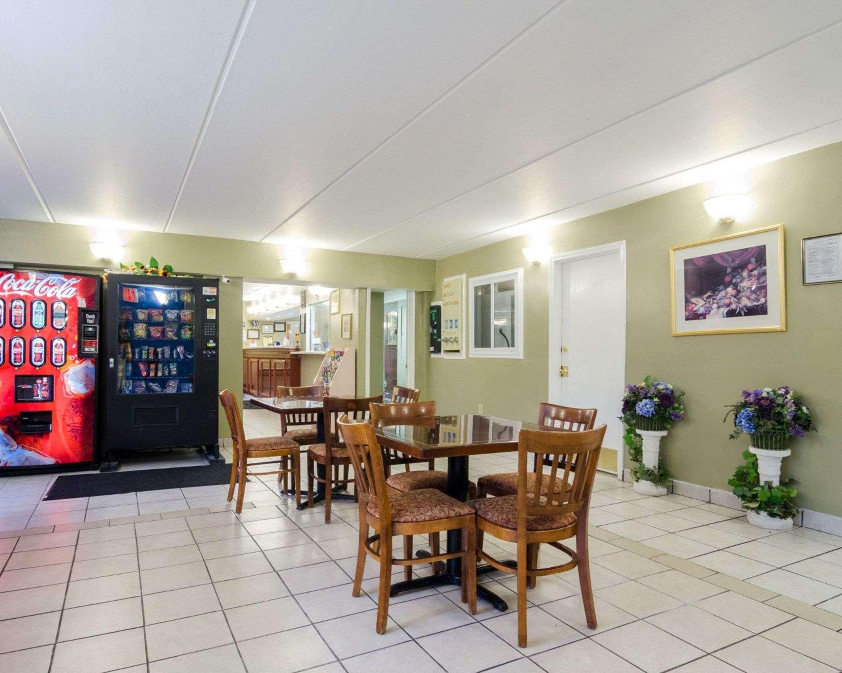 Rodeway Inn Norcross Esterno foto